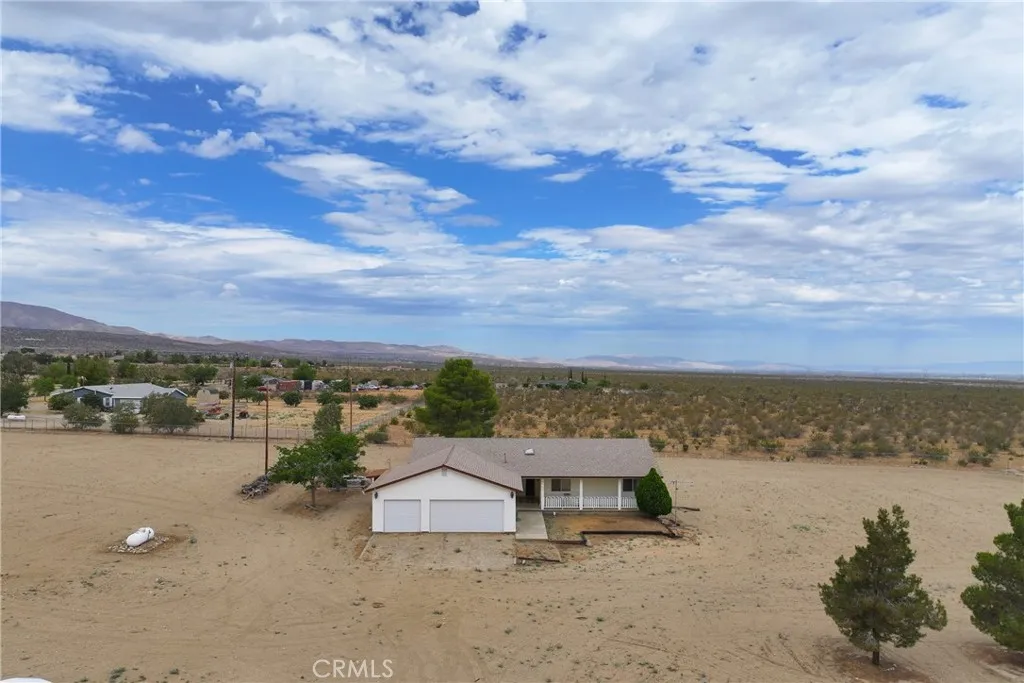 33535 170th East, Llano, CA 93544 — photo 3