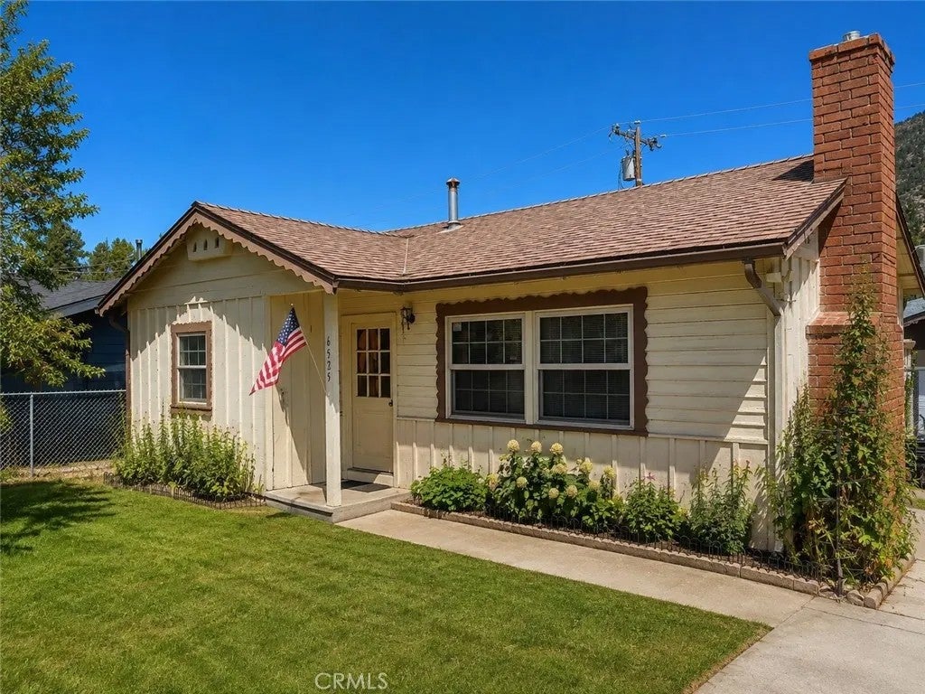 6525 Lakeview Drive — photo