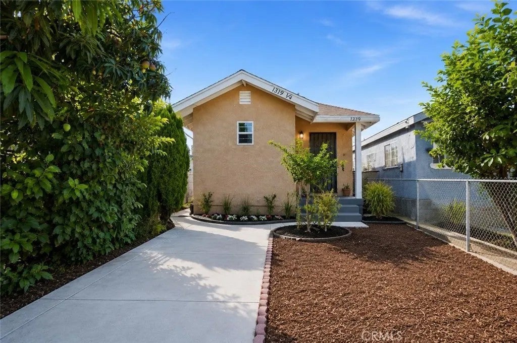 13319 Judd Street — photo