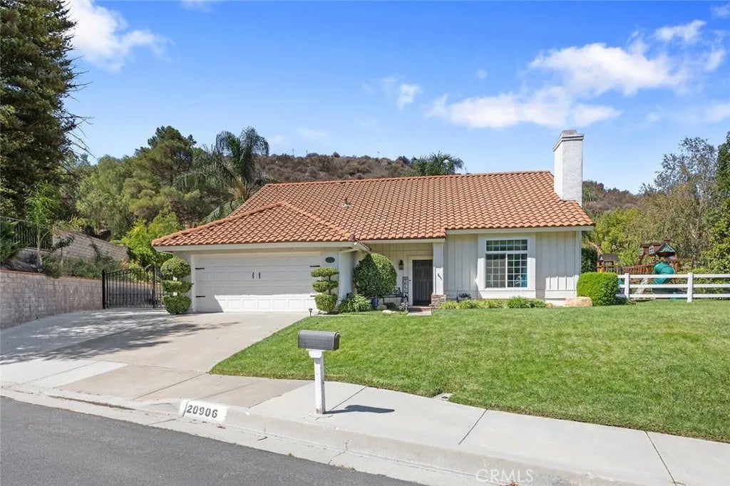 20906 Susan Carole Drive — photo