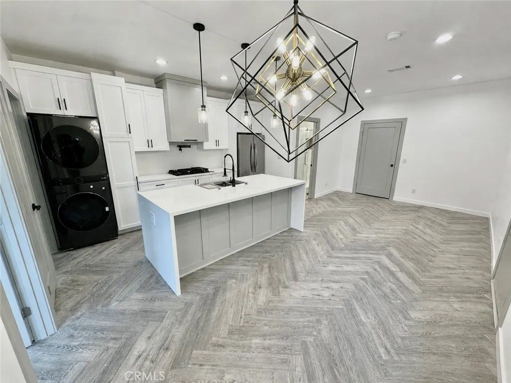 2643 Summerchase Ave B — photo