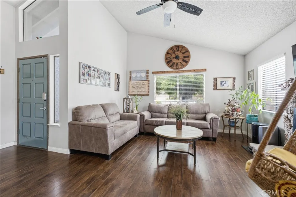 44237 Fine Street, Lancaster, CA 93536 — photo 3