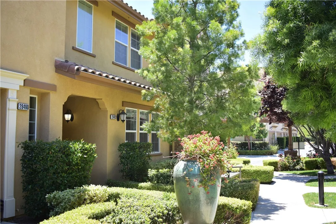 28492 Herrera Street — photo
