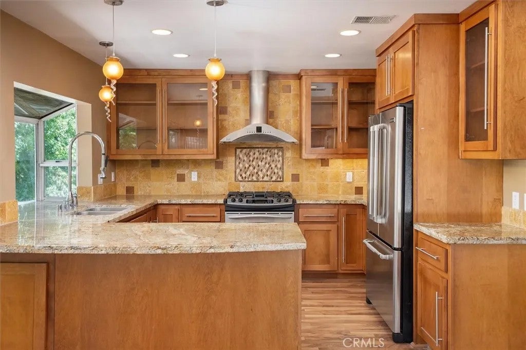 26105 Mcbean Pkwy Unit 64 — photo