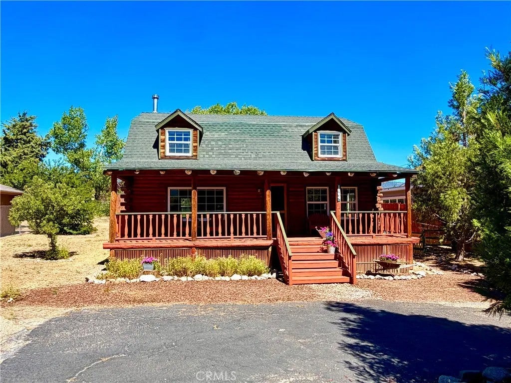 1004 Eagle Lane — photo