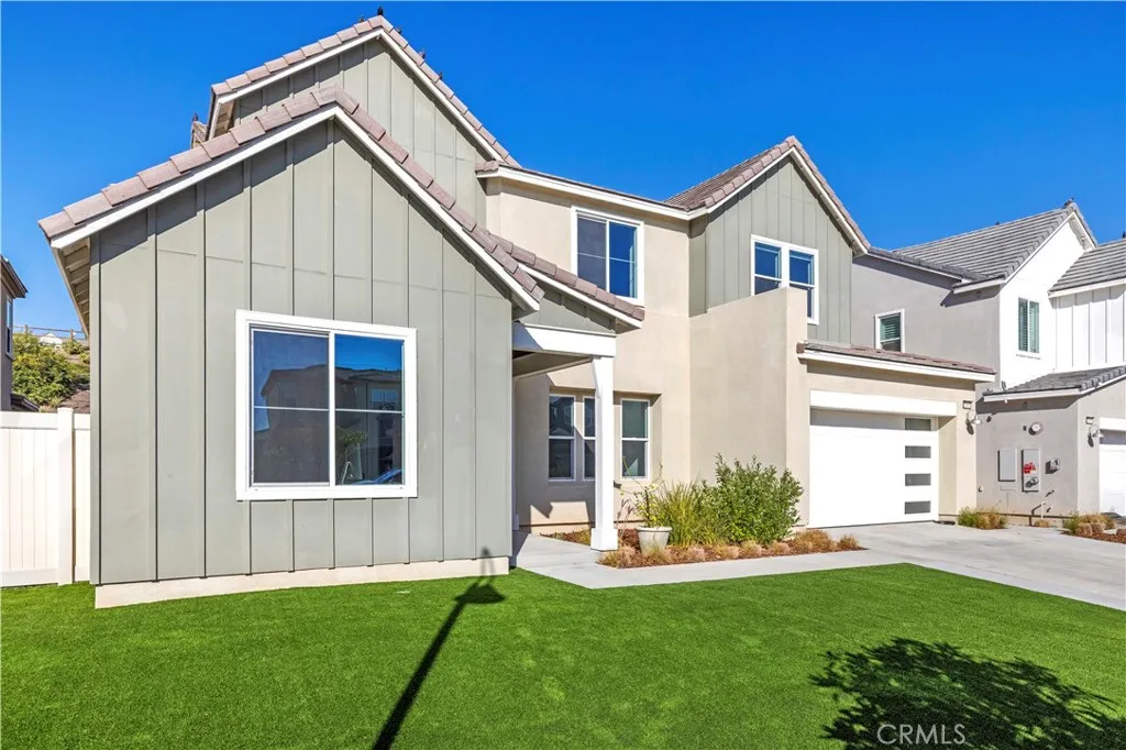 28683 Windbreak, Saugus, CA 91350 — photo 2