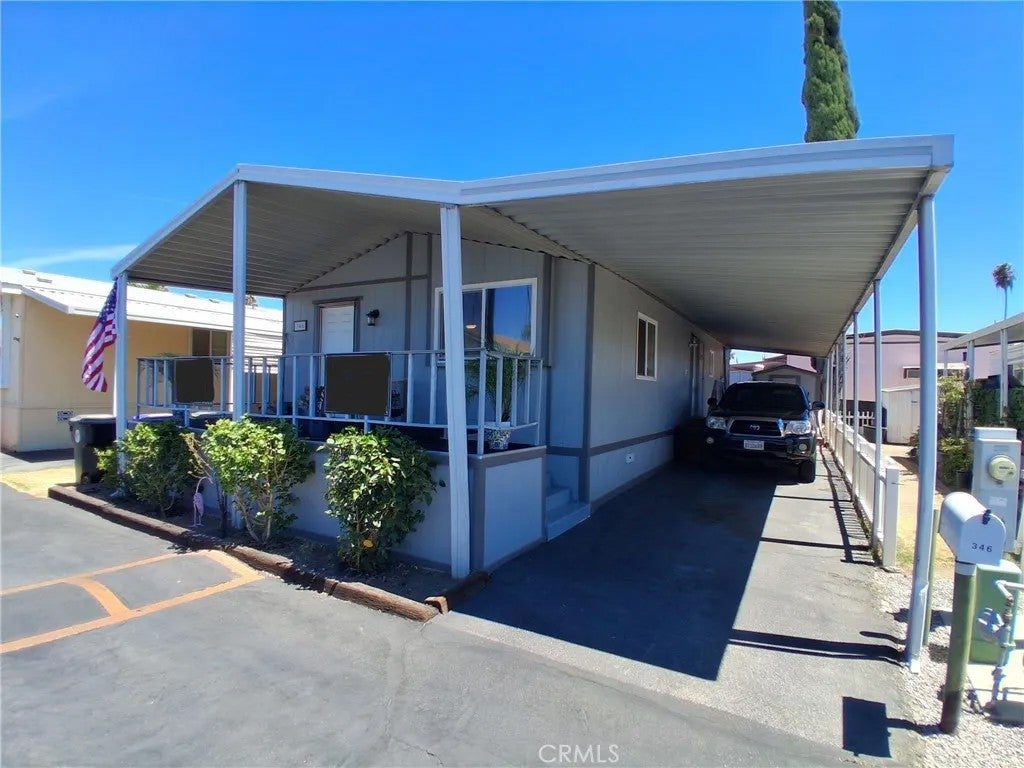 20401 Soledad Canyon Road 346 — photo