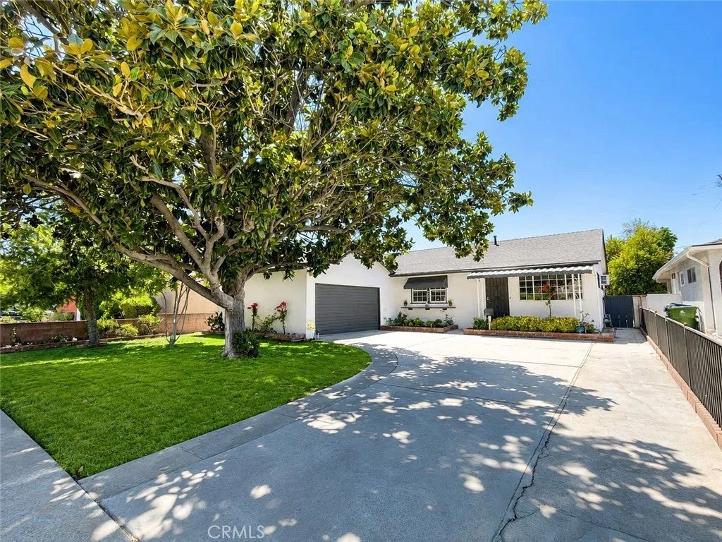 7509 Sunnybrae — photo