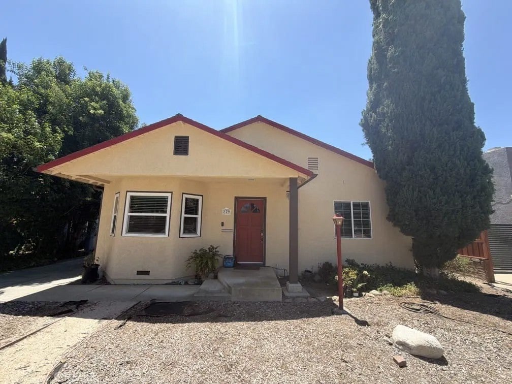 829 W Berkeley Court — photo