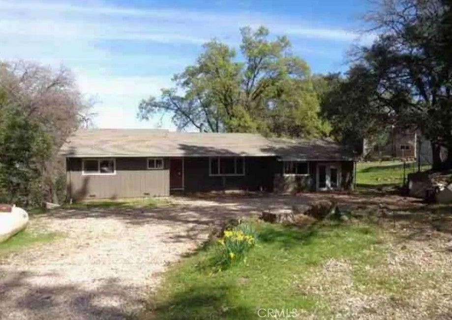 11310 Clinton Bar — photo
