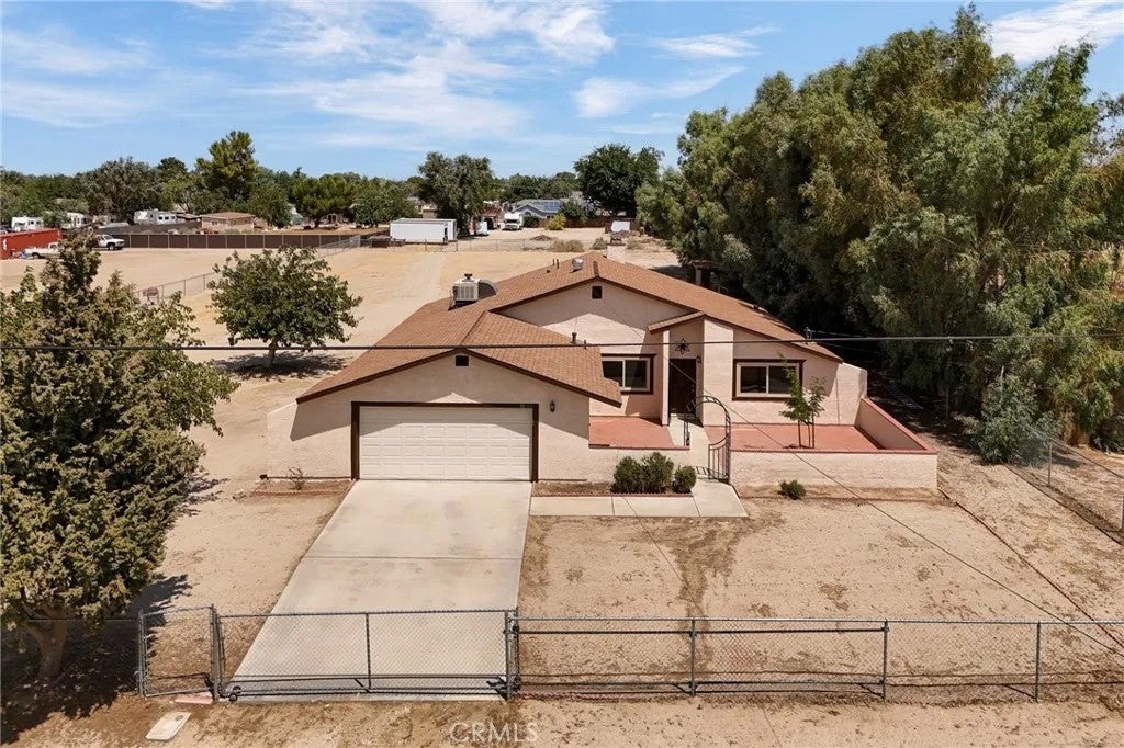 10133 E Avenue R8 Avenue — photo