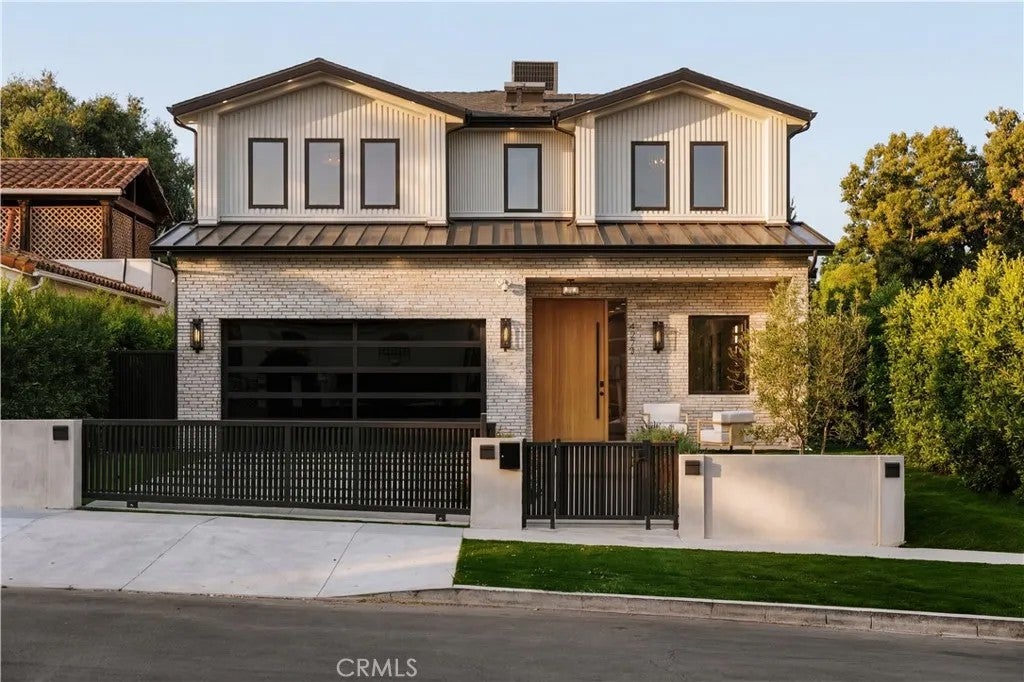 4275 Murietta Avenue — photo