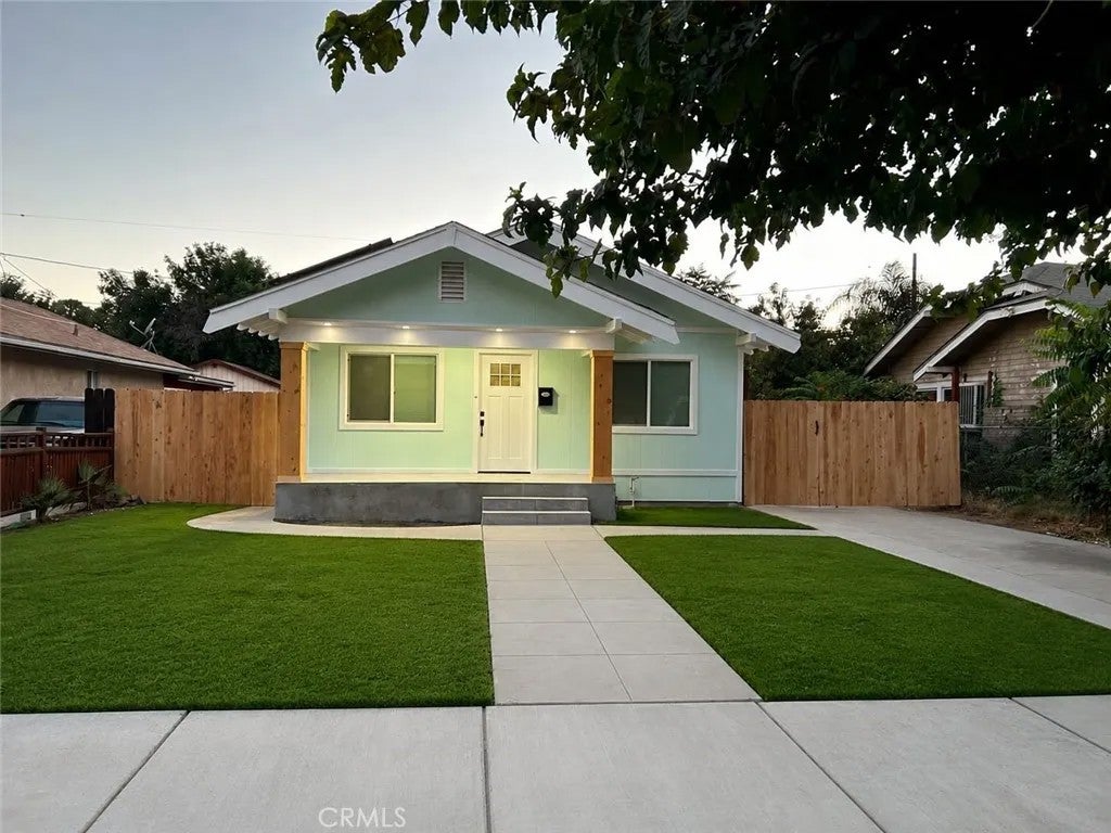 605 G Street — photo