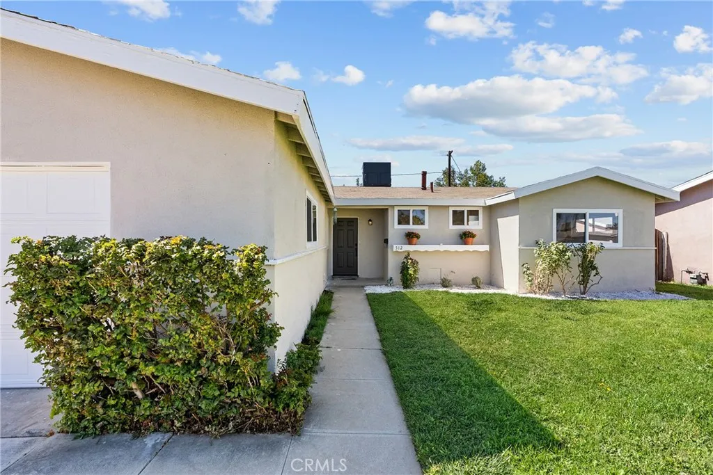 512 E Lingard, Lancaster, CA 93535 — photo 3