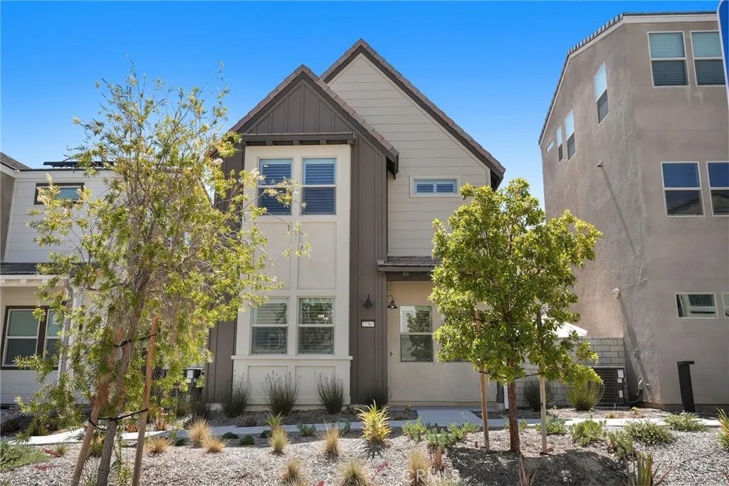 27367 Thunder Ridge Court — photo