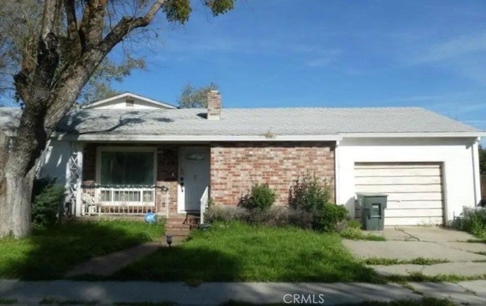 1729 Freeman — photo