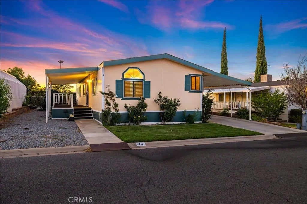 40701 W Rancho Vista 33 — photo