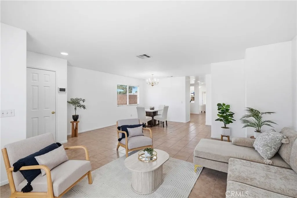 45237 Sancroft Avenue, Lancaster, CA 93535 — photo 3