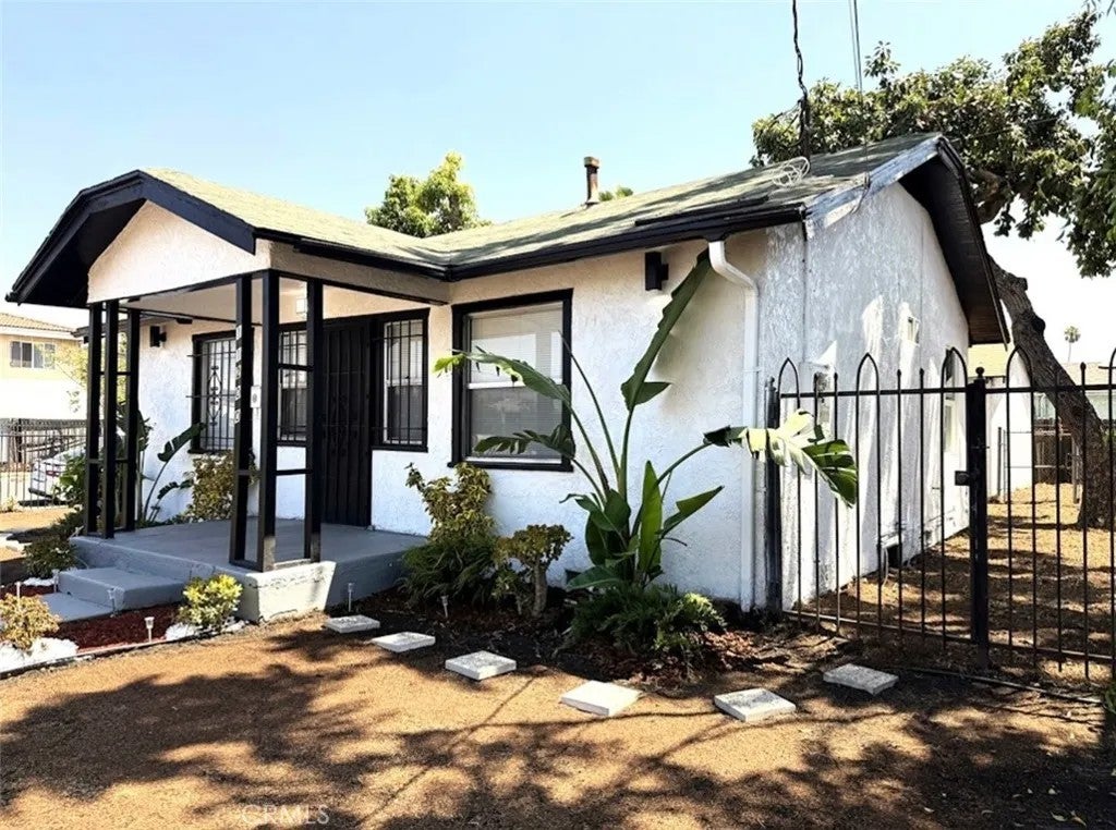 11200 Stanford — photo