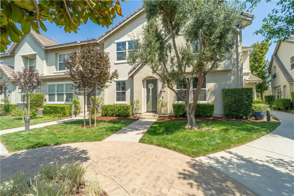 24014 Park Lane — photo
