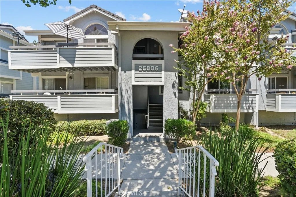 26806 Claudette Street 323 — photo