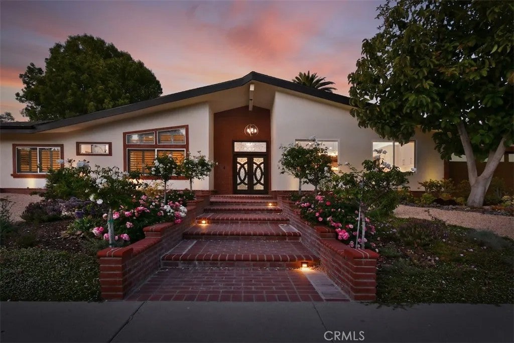 5124 Boda Place — photo