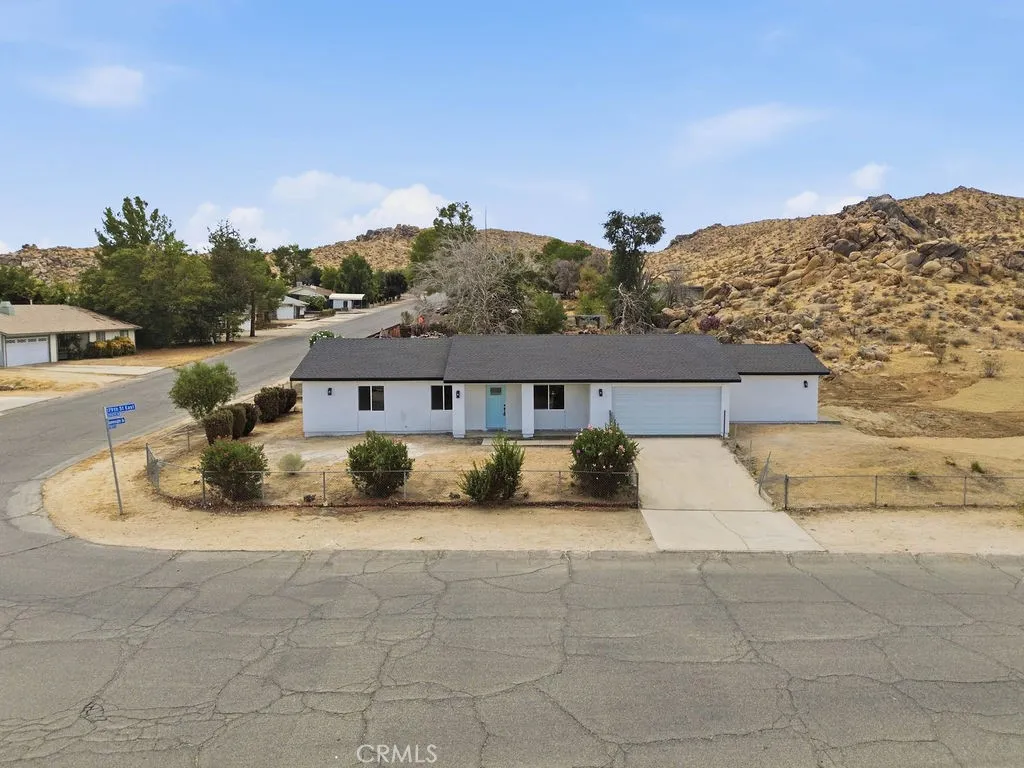 39609 179th East, Palmdale, CA 93591 — photo 2