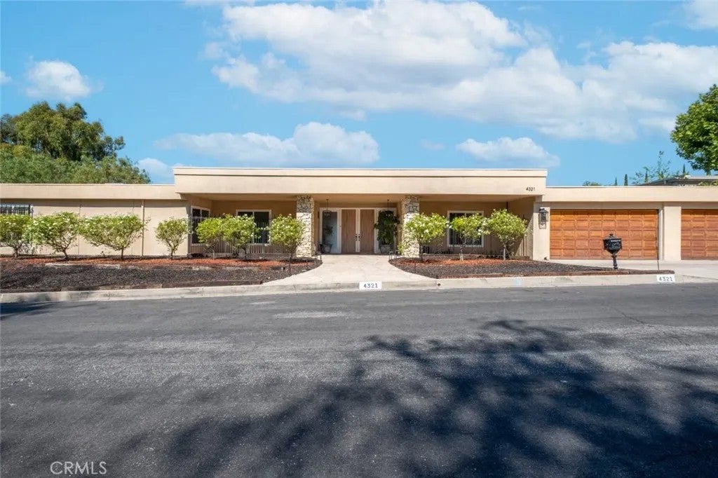 4321 Clear Valley Drive — photo
