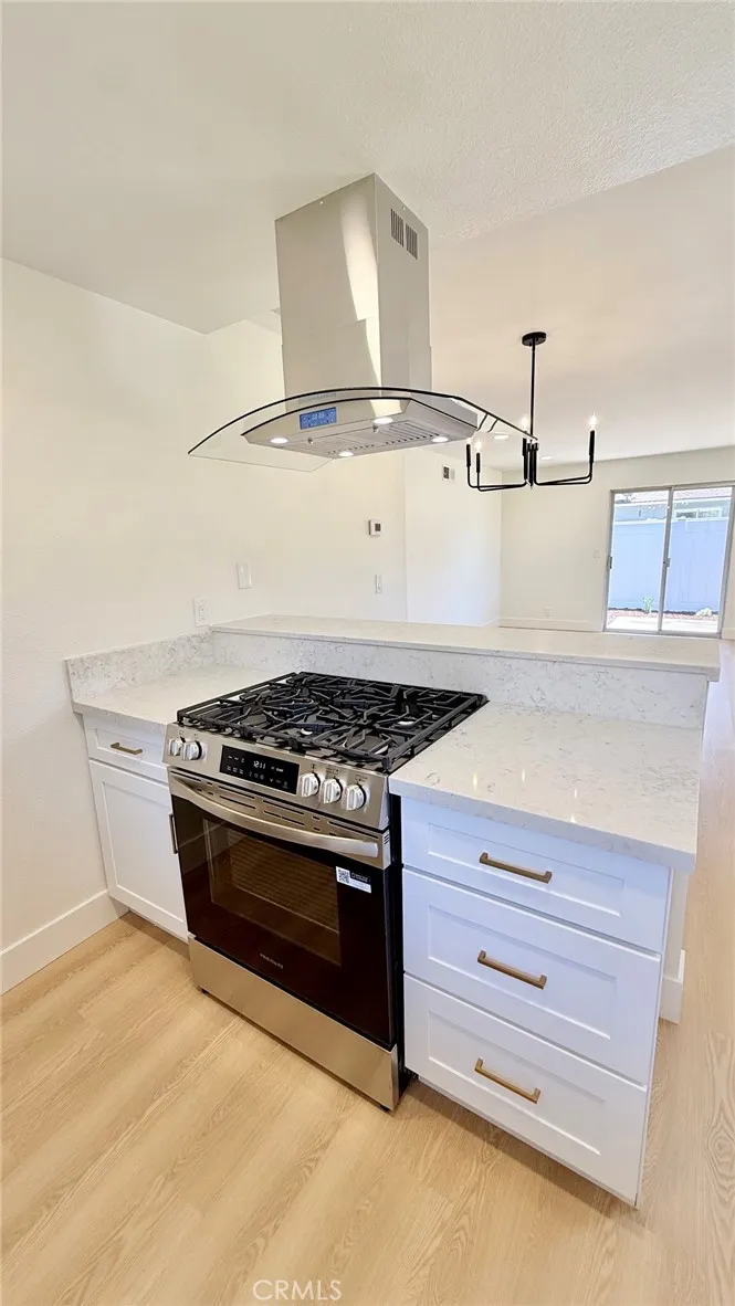28196 Robin, Saugus, CA 91350 — photo 2