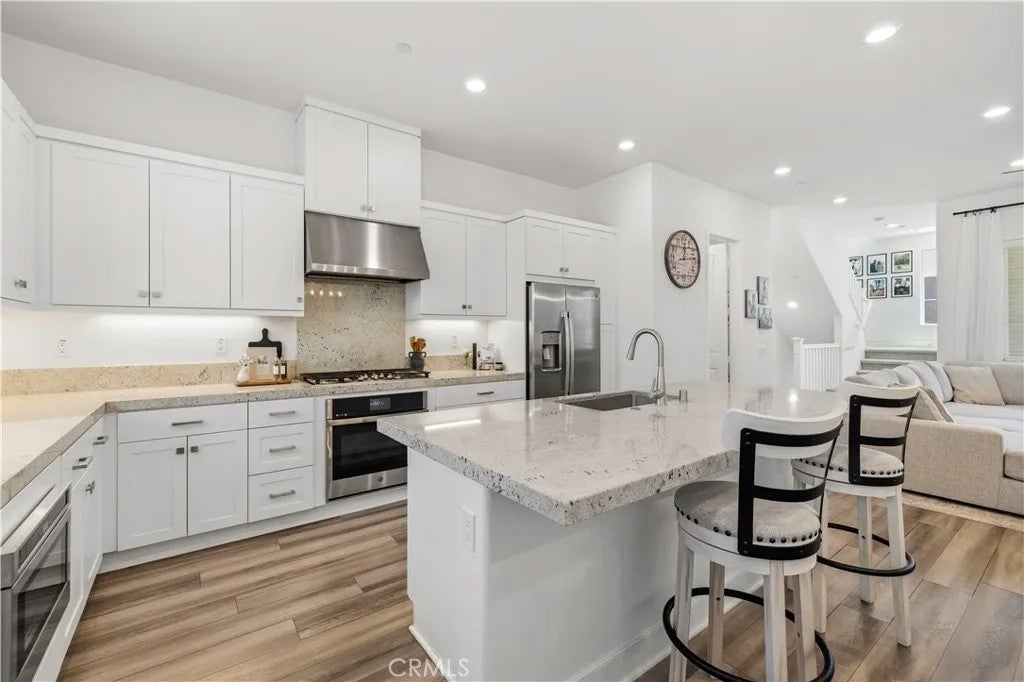 27420 Horizon View — photo