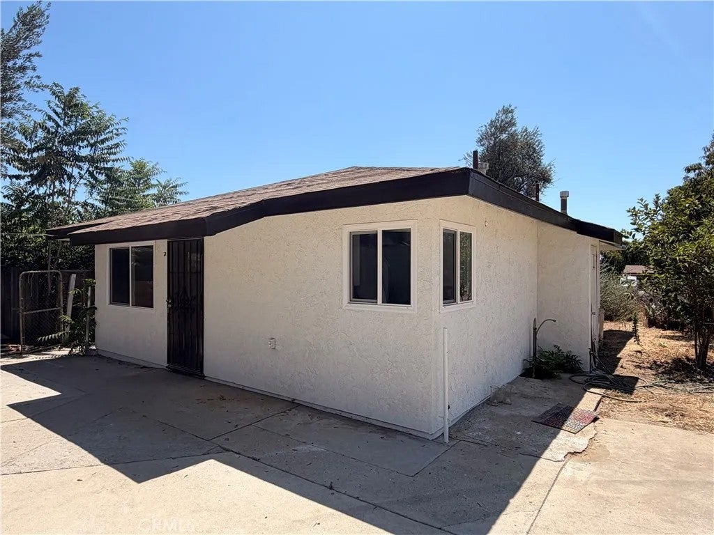 13277 Herrick Avenue 1/2 — photo