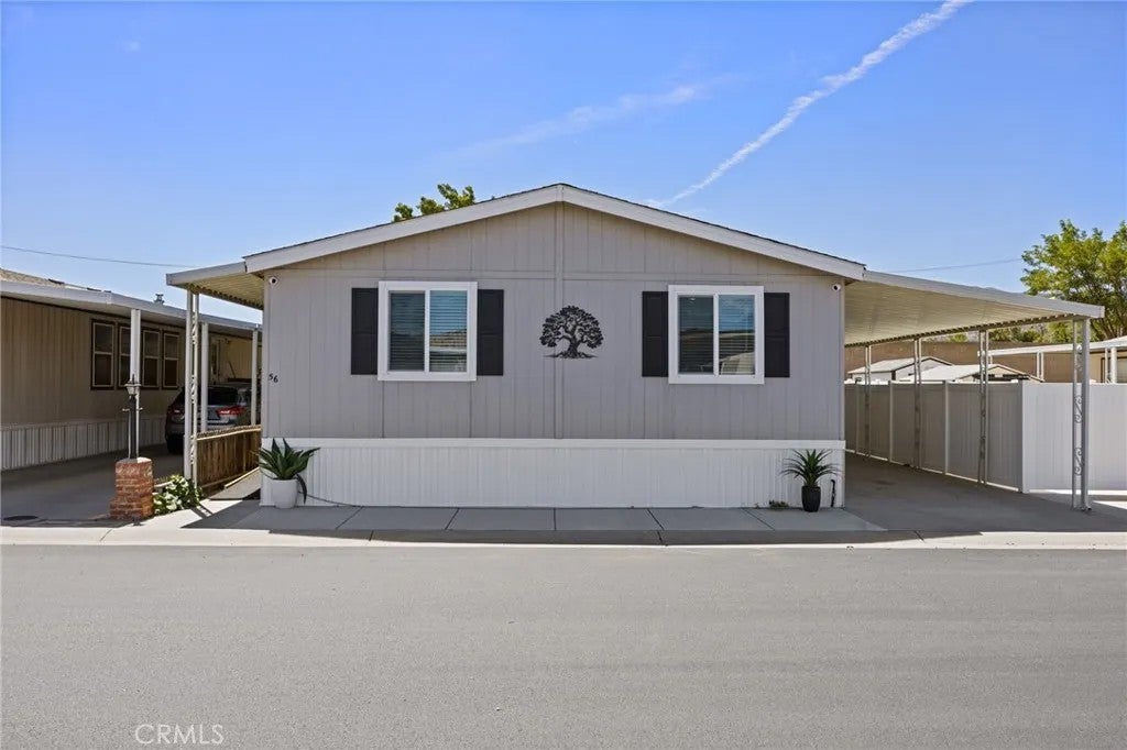 600 S Dennison 56 — photo