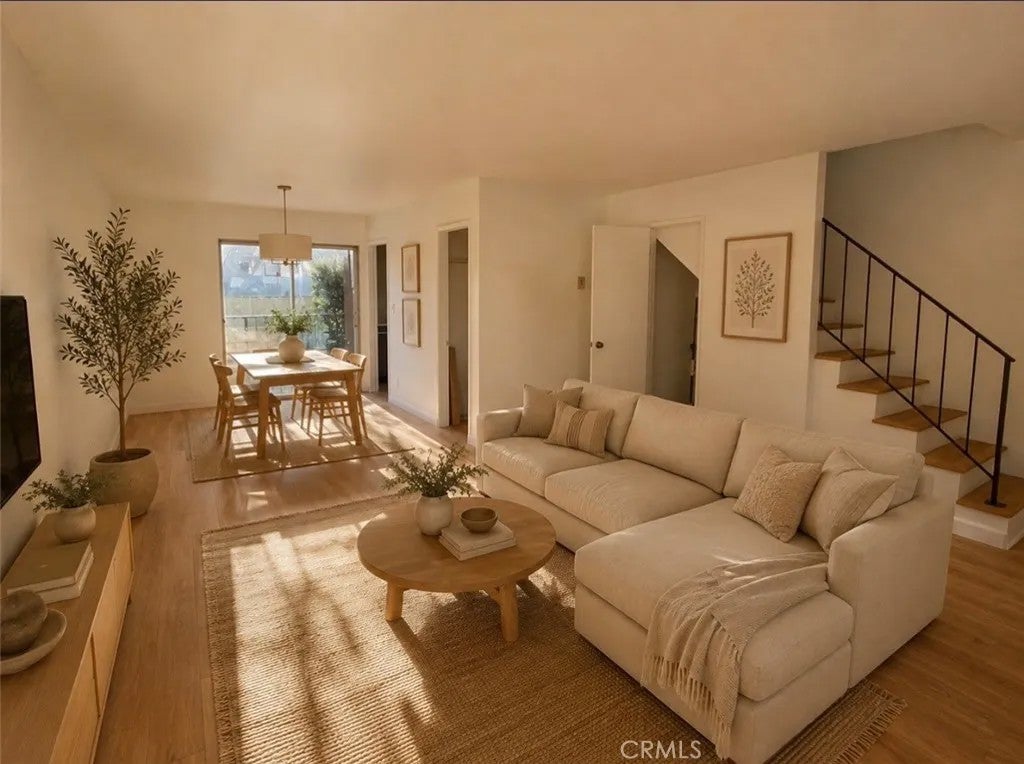 933 N Cedar 14 — photo
