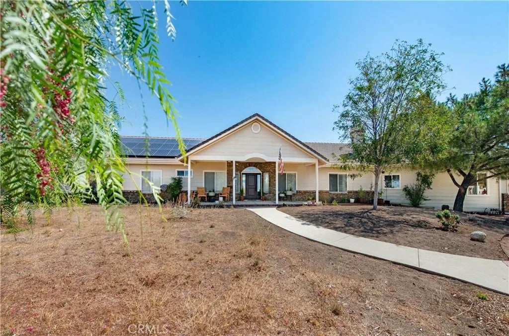 9726 Escondido Canyon — photo