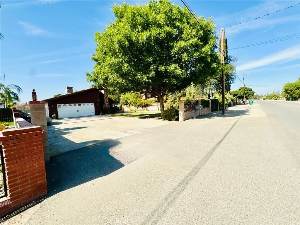 10611 Shellabarger, Bakersfield, CA 93312 — photo 2