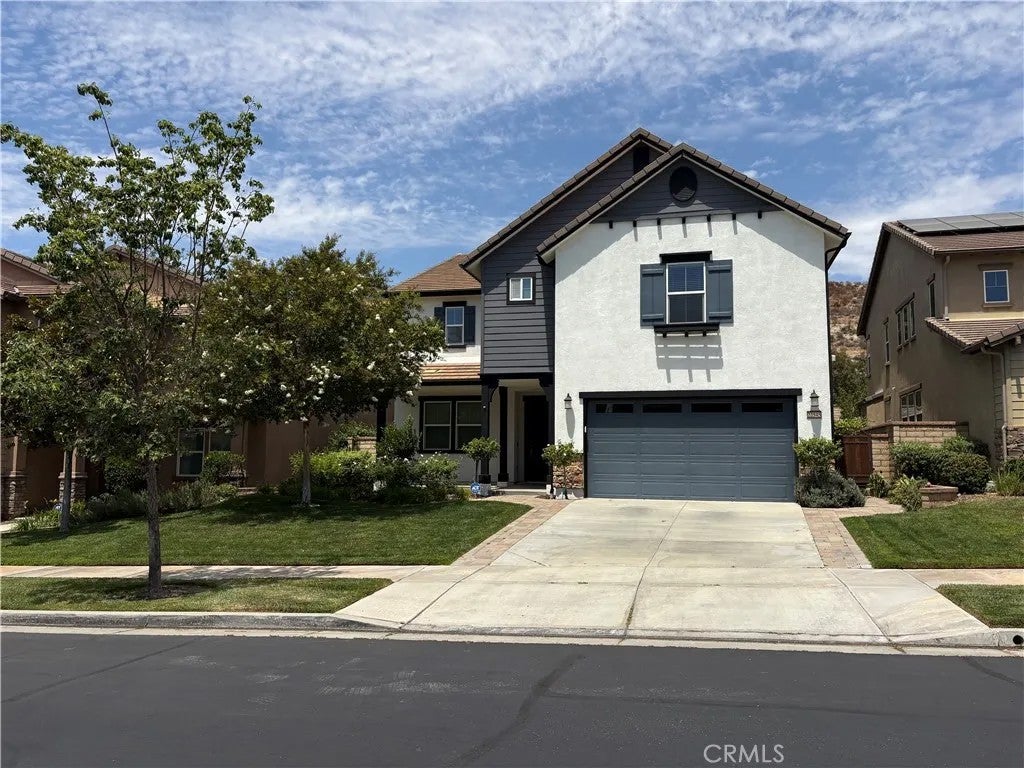 22545 Breakwater Way — photo