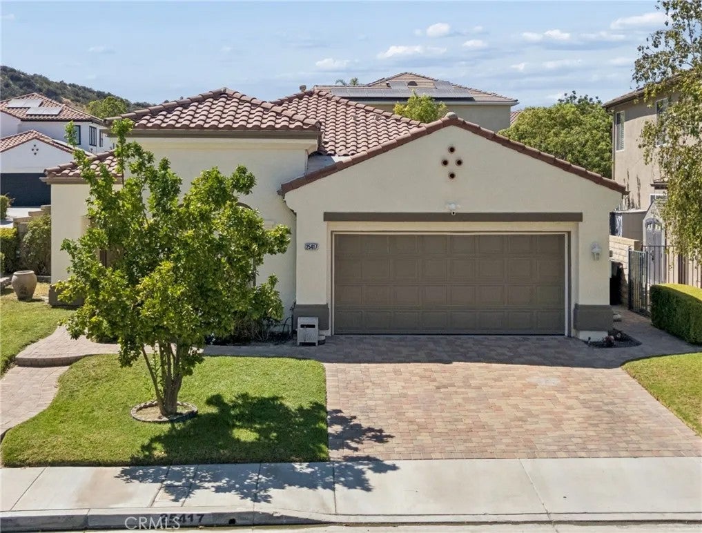 25417 Hopkins Place — photo