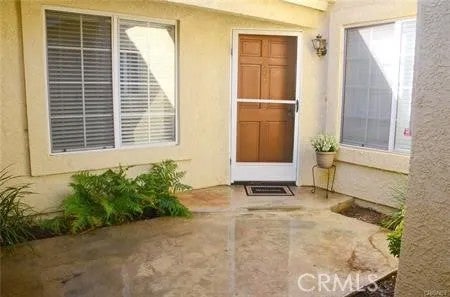 22919 Banyan — photo