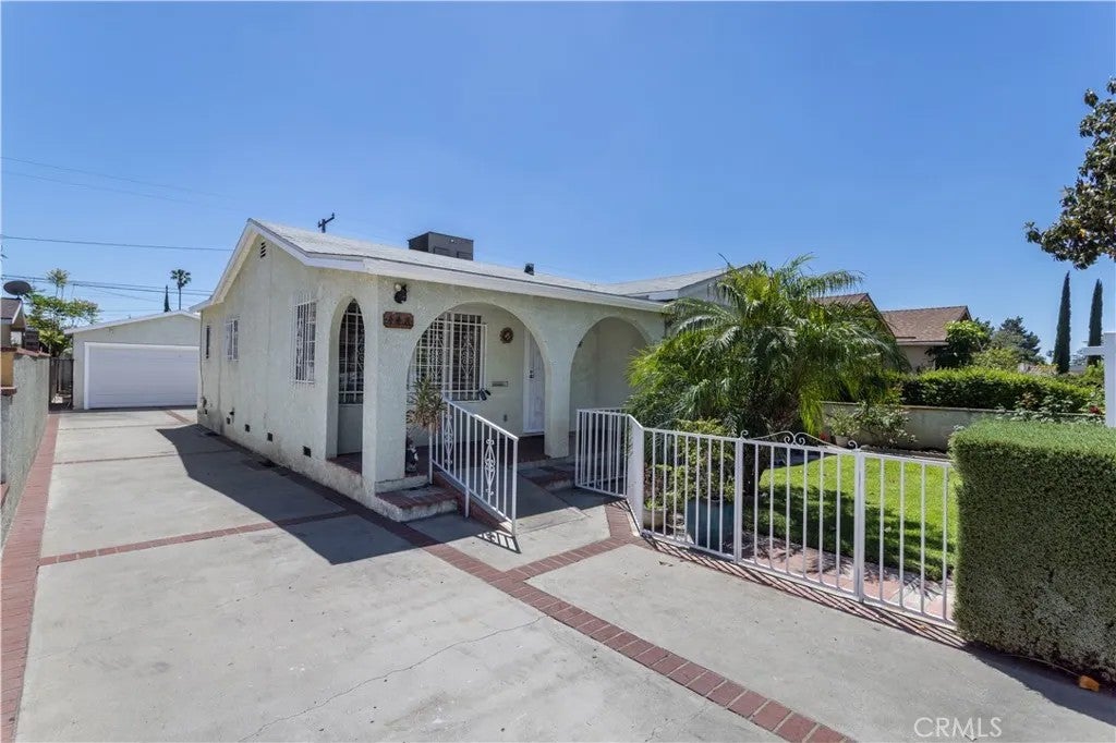 448 Fermoore — photo