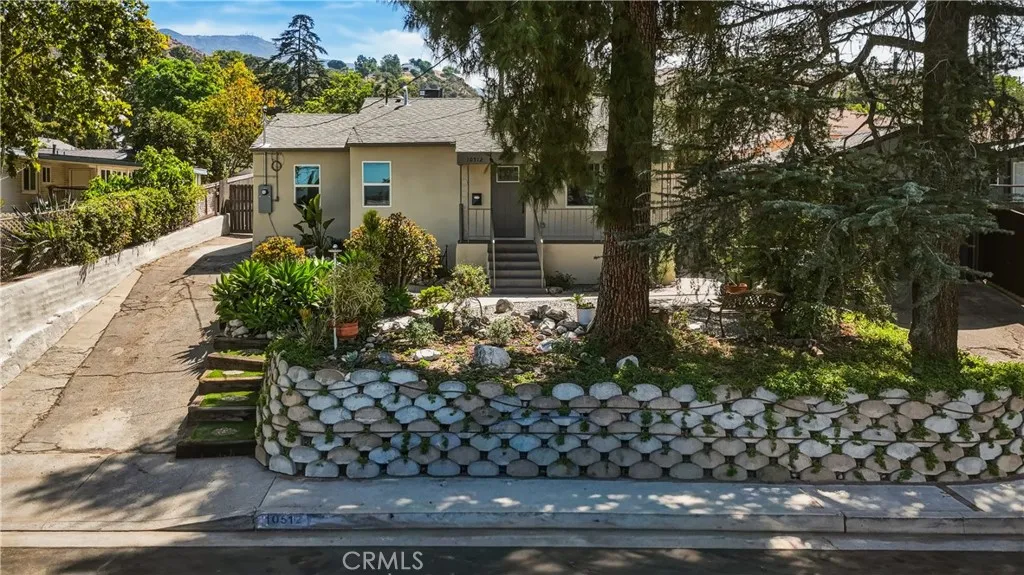 10512 Samoa Avenue, Tujunga, CA 91042 — photo 2
