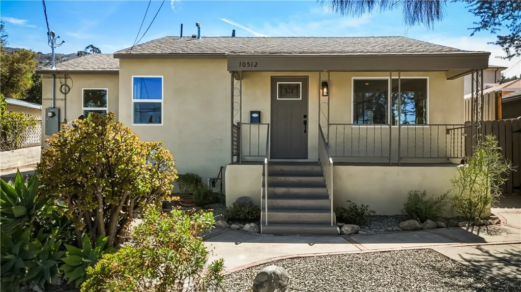 10512 Samoa Avenue, Tujunga, CA 91042 — photo 3