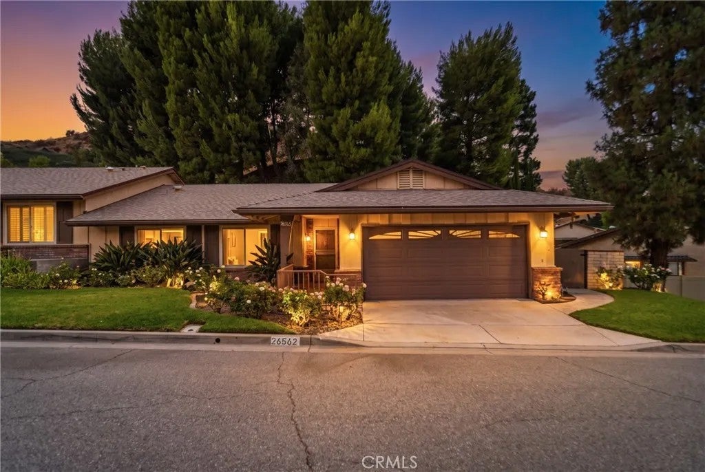 26562 Cardwick Court — photo