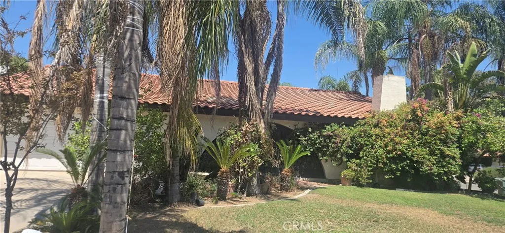 6300 Devon, Bakersfield, CA 93309 — photo 2