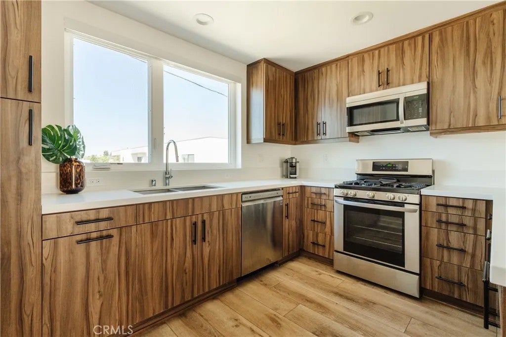 5623 N Bella Blanco — photo