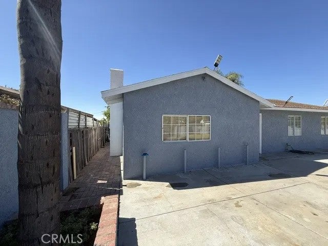 2211 W 3rd — photo