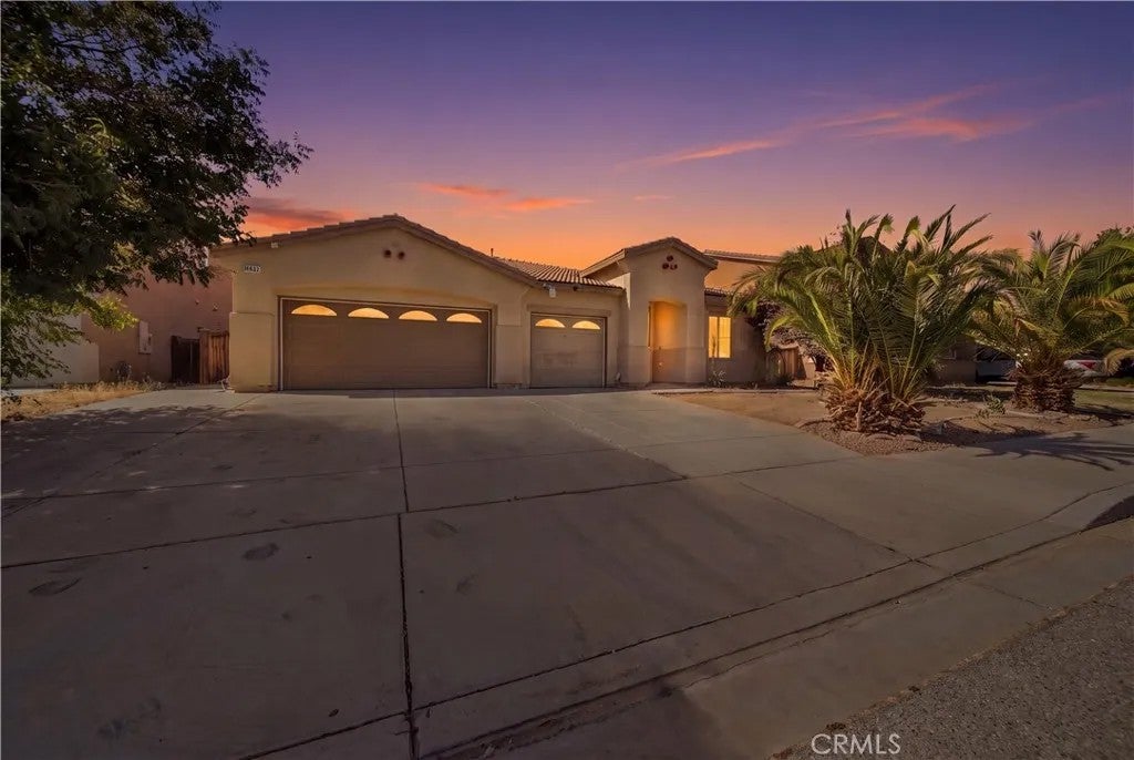 11943 Iverson — photo