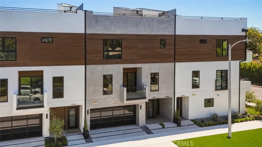 12818 Bloomfield Street — photo