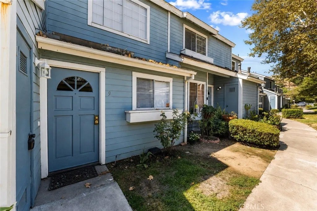 12301 Osborne Street 9 — photo