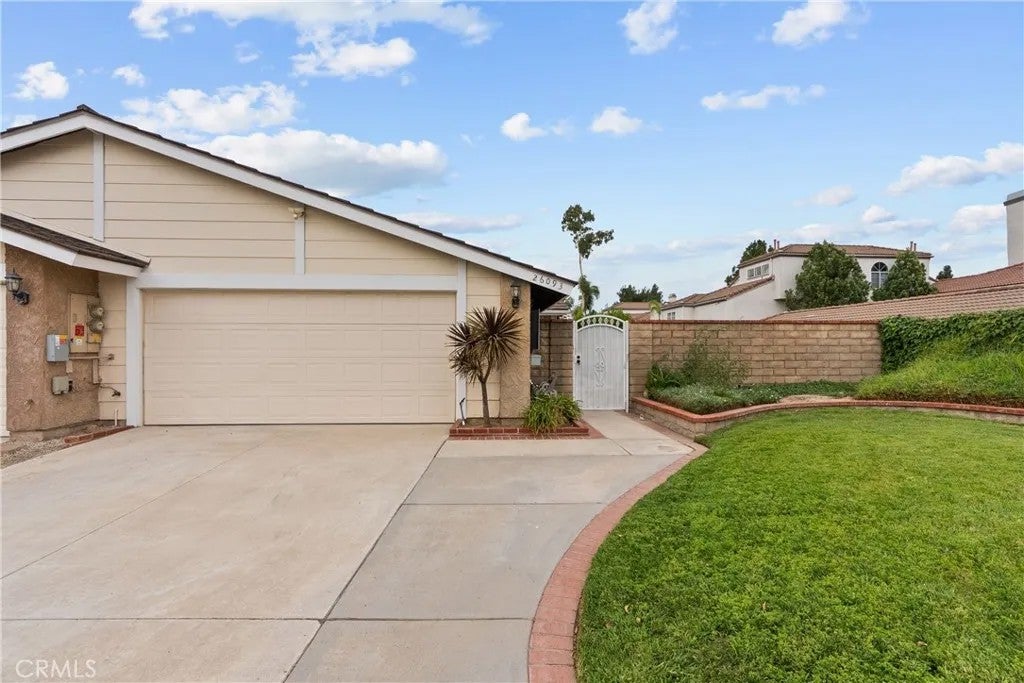 26093 Viento Court — photo