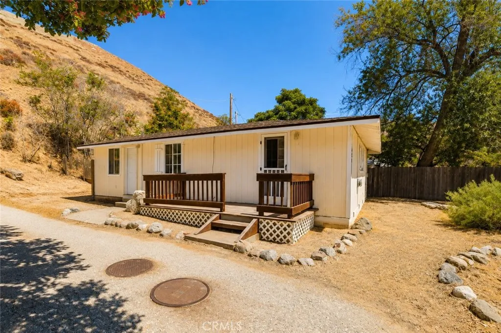425 North, Lebec, CA 93243 — photo 2